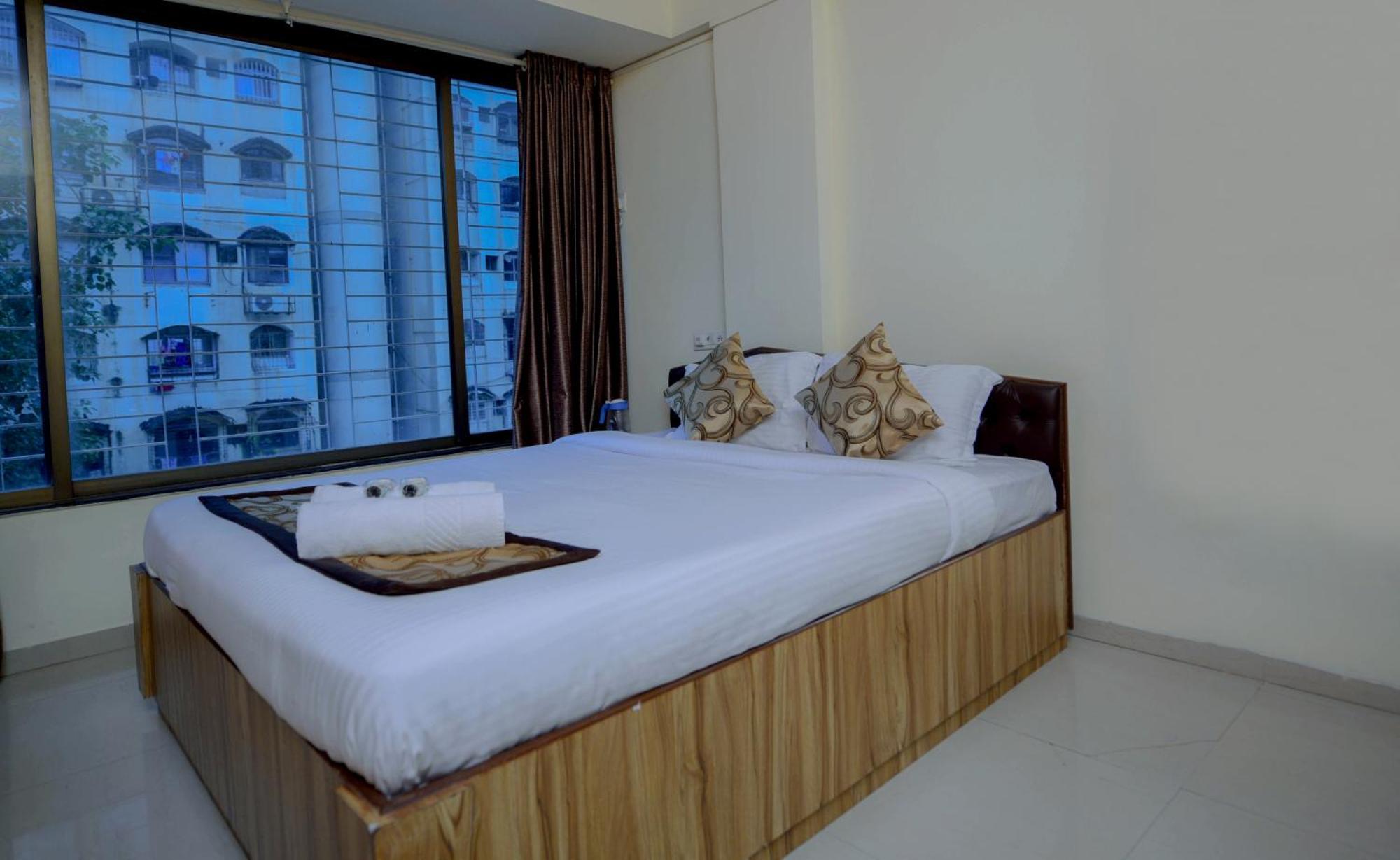 Lalsai Residency Andheri Mumbai Ngoại thất bức ảnh