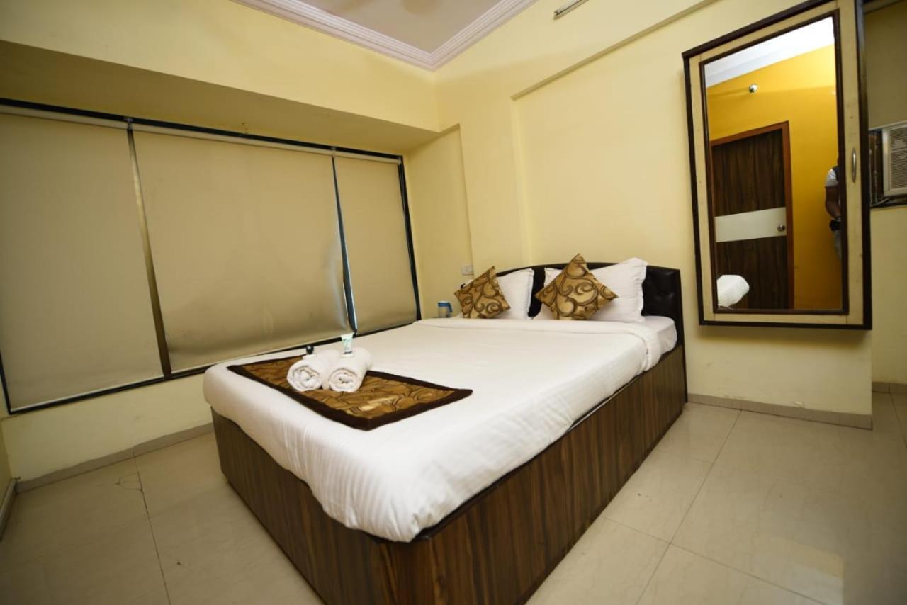 Lalsai Residency Andheri Mumbai Ngoại thất bức ảnh